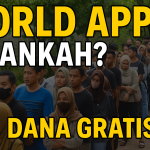 Antrian warga ikut program World App yang viral di Indonesia